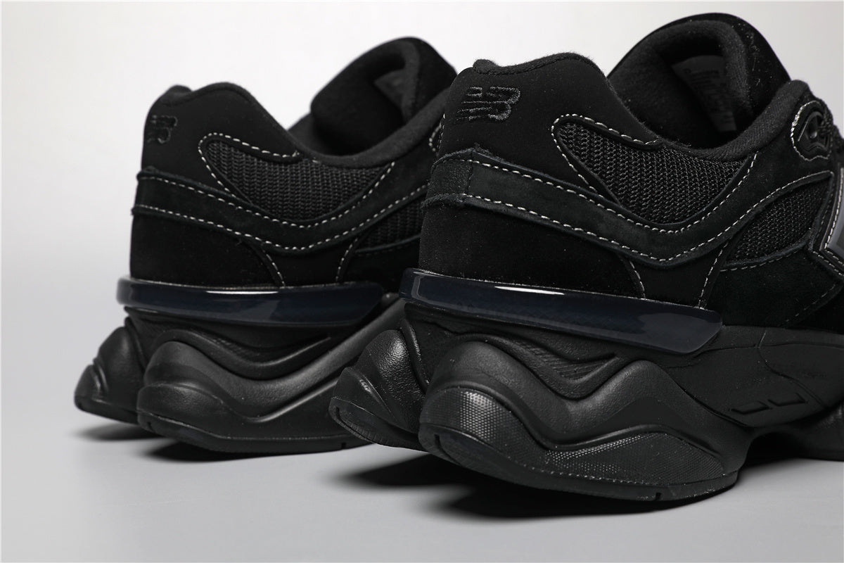Bróga spóirt unisex New Balance 9060 Dubh Iomlán