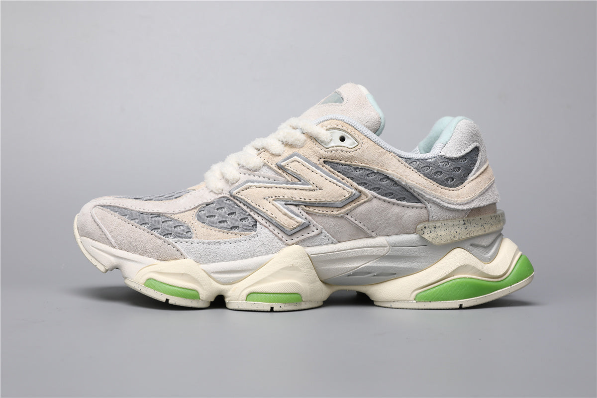New Balance 9060 Unisex Turnschlappen Beige Grom
