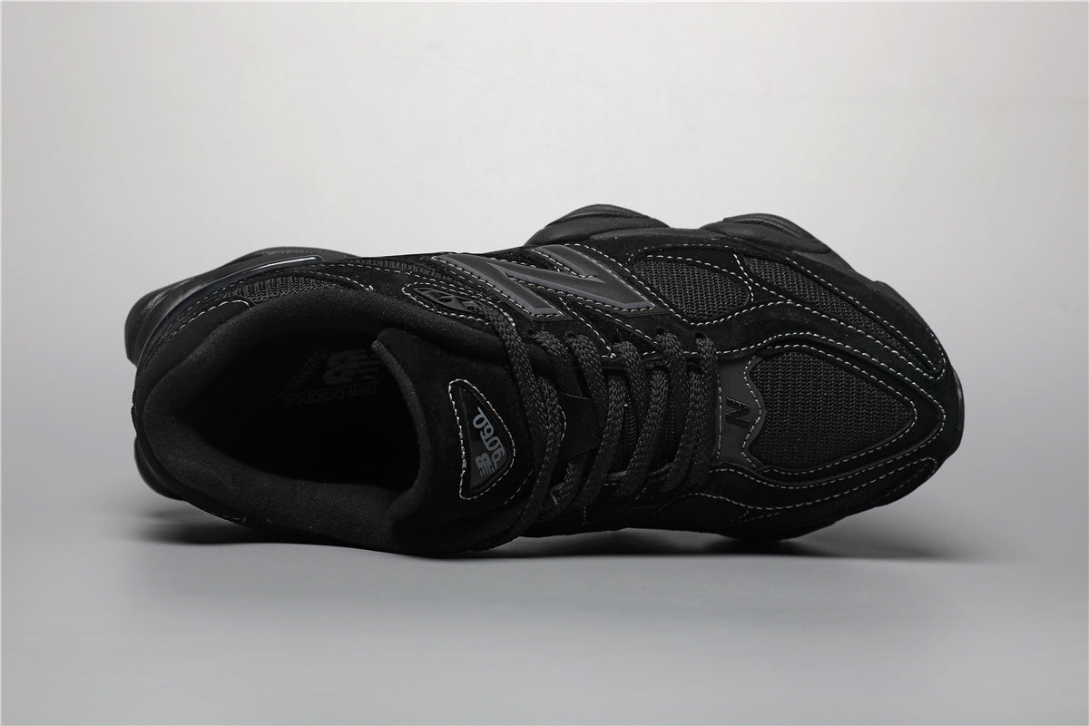 Bróga spóirt unisex New Balance 9060 Dubh Iomlán